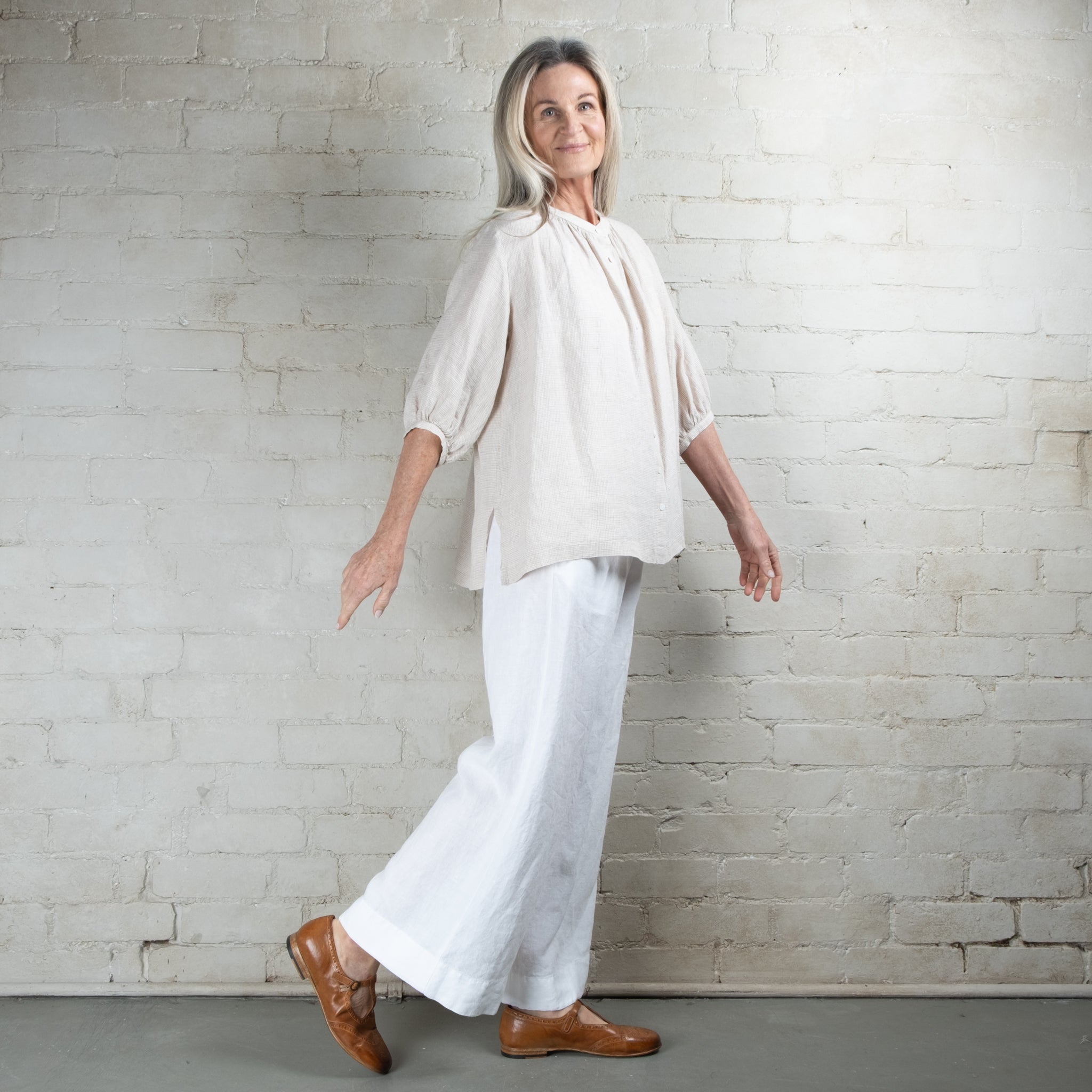 Violetta Grace White Linen Pants