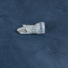 Hand Brooch By Arii Momoyo Pottery