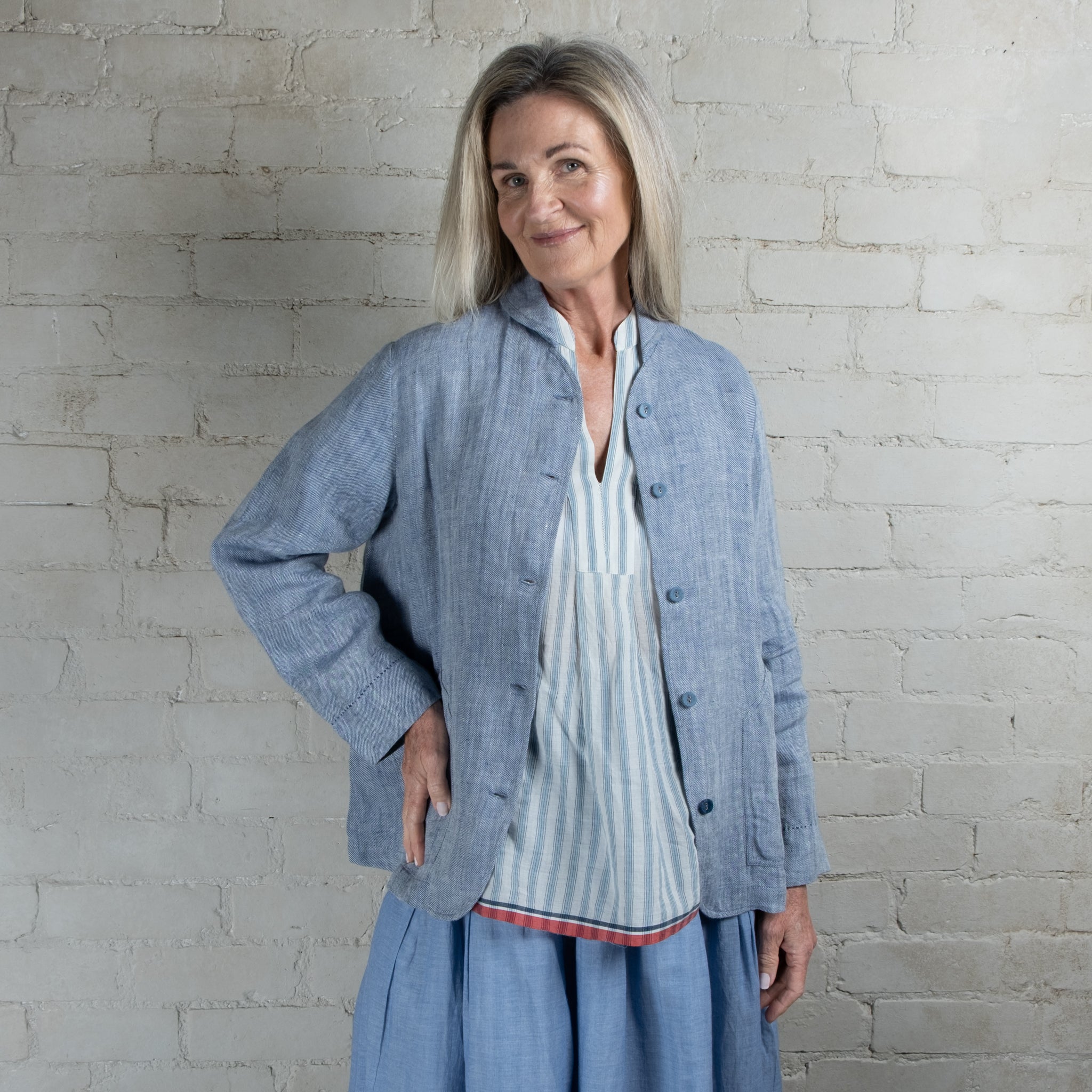 DVE Vaaruni Linen Jacket