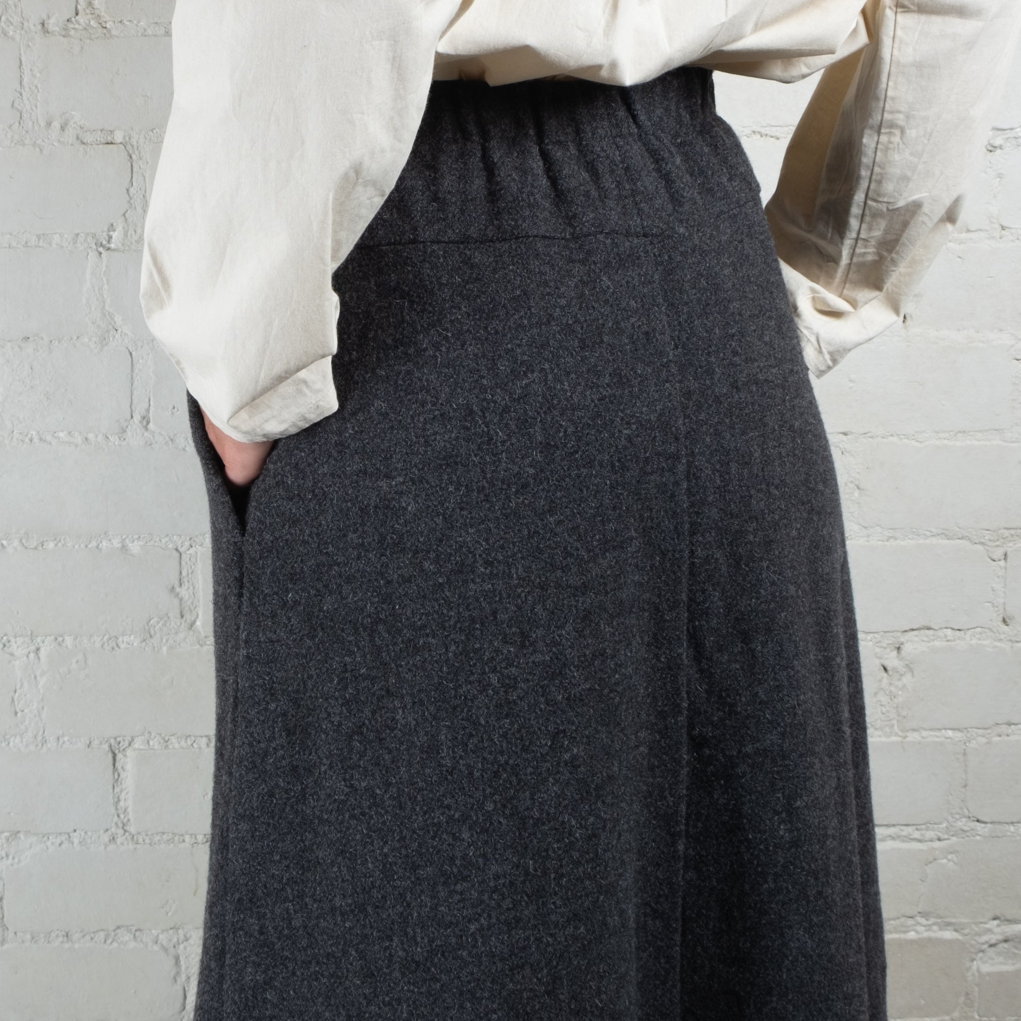 Elsa Esturgie Mystère Carbon Woollen Skirt