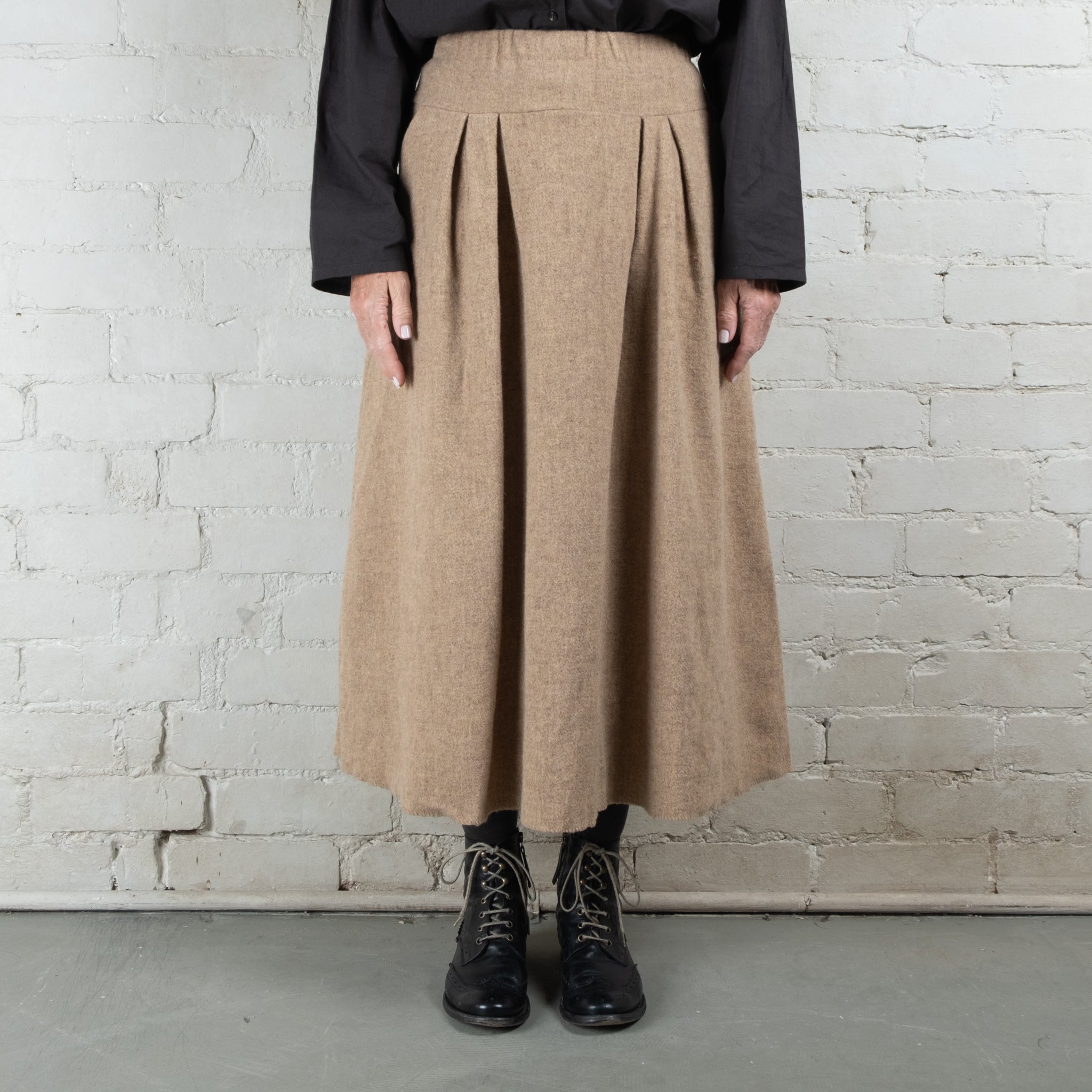 Elsa Esturgie Mystère Camel Woollen Skirt