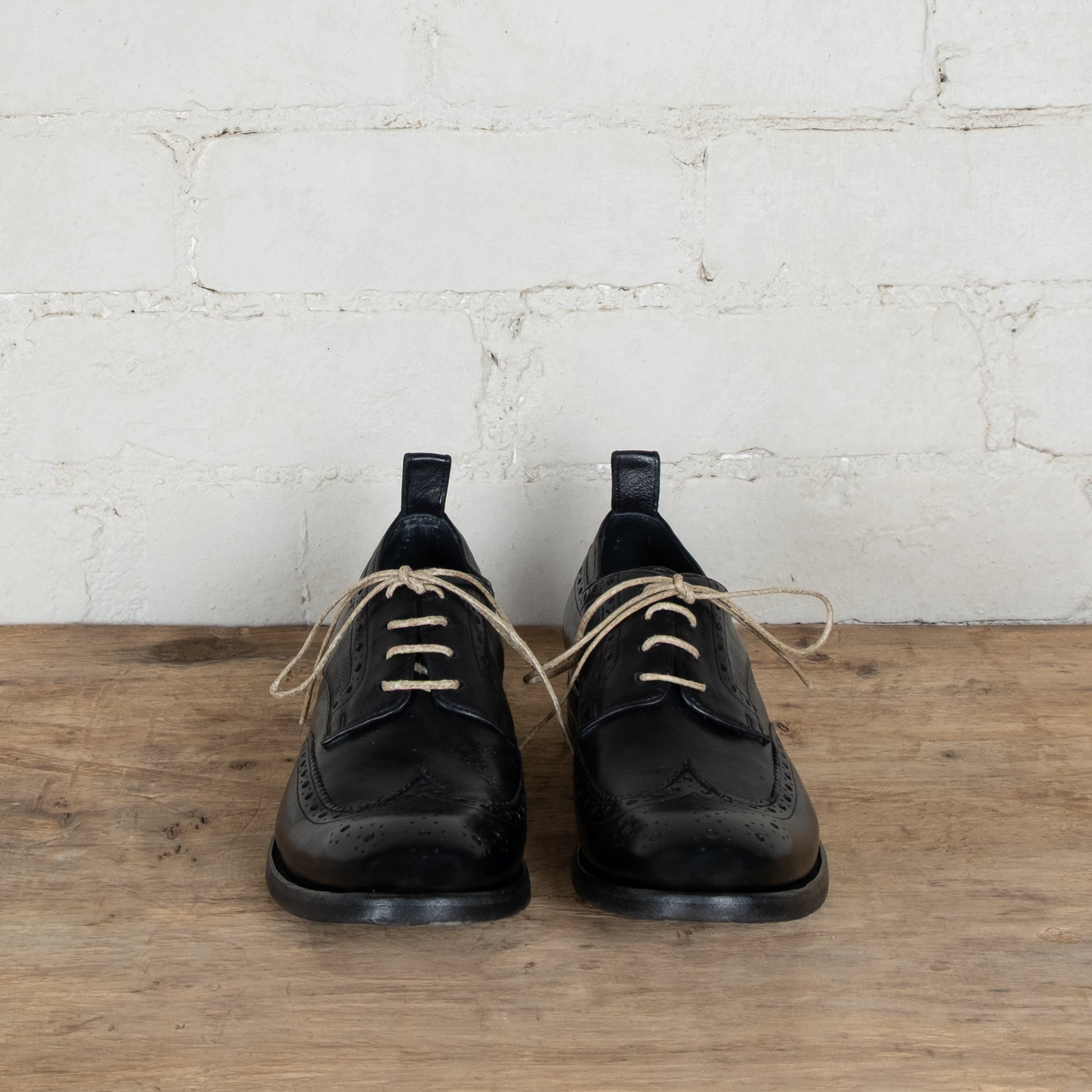 Victoria Varrasso Gaspard Lace-up Nero Leather Brogues