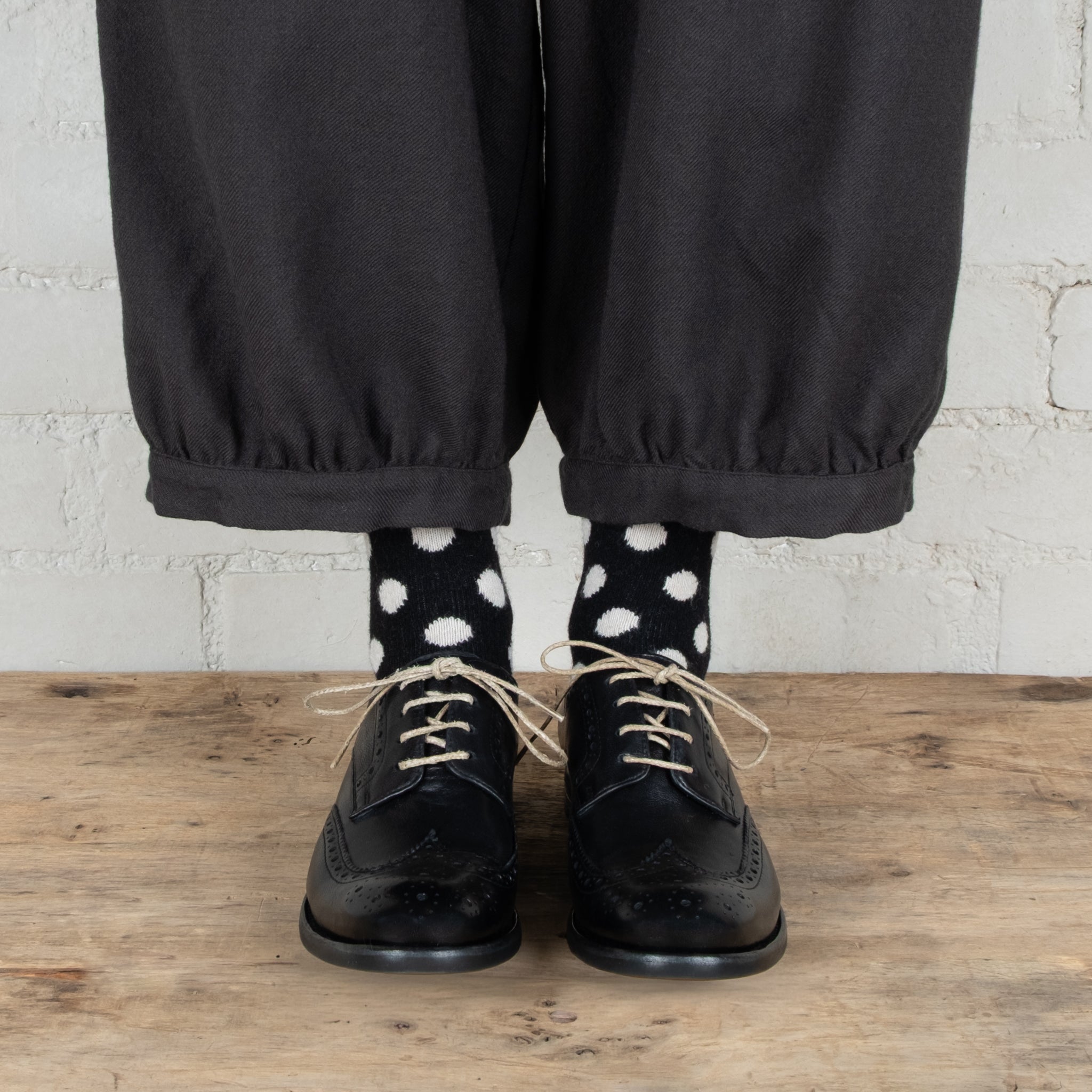 Victoria Varrasso Gaspard Lace-up Nero Leather Brogues