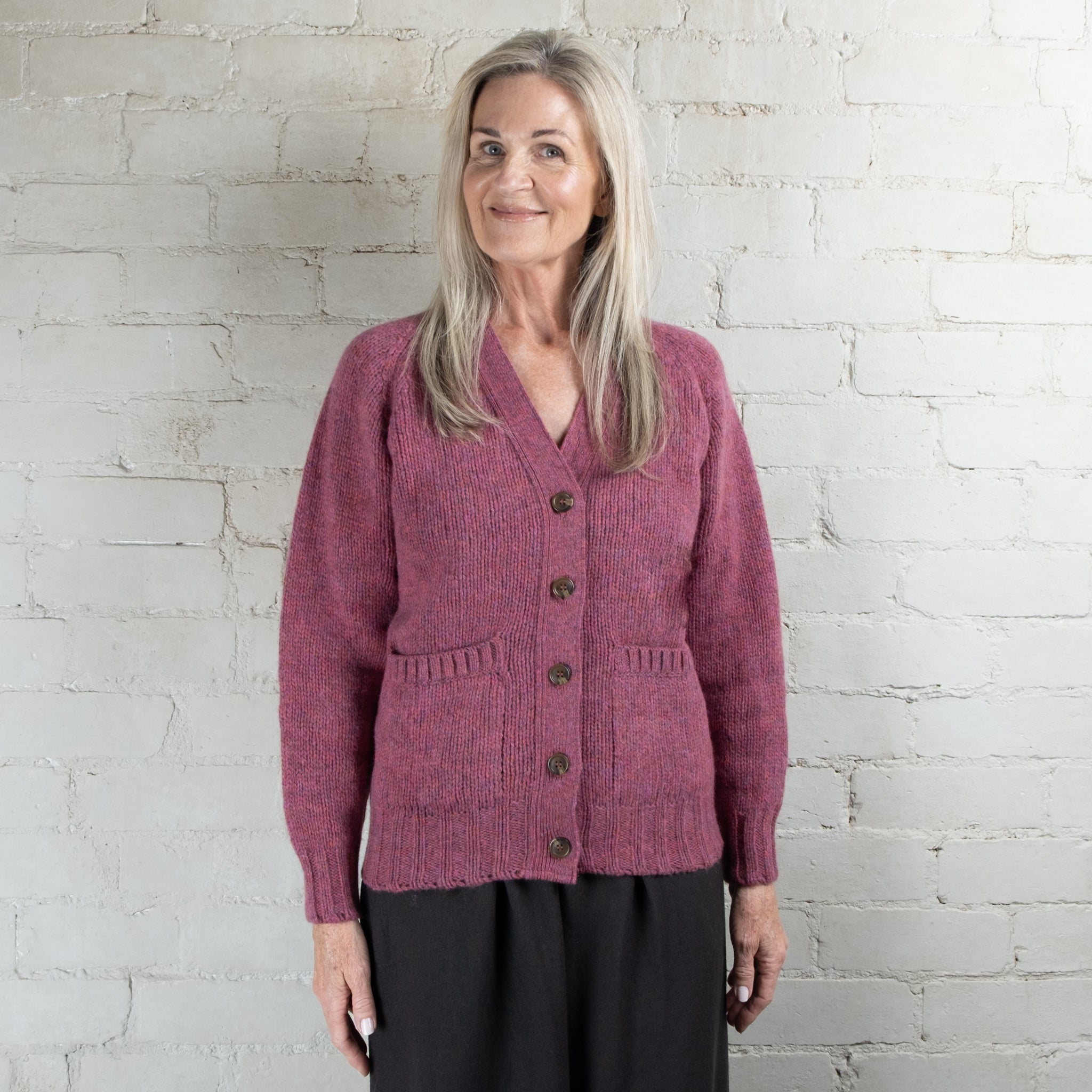Harley of Scotland Zinnia Chunky Knit Wool Cardigan With Pockets