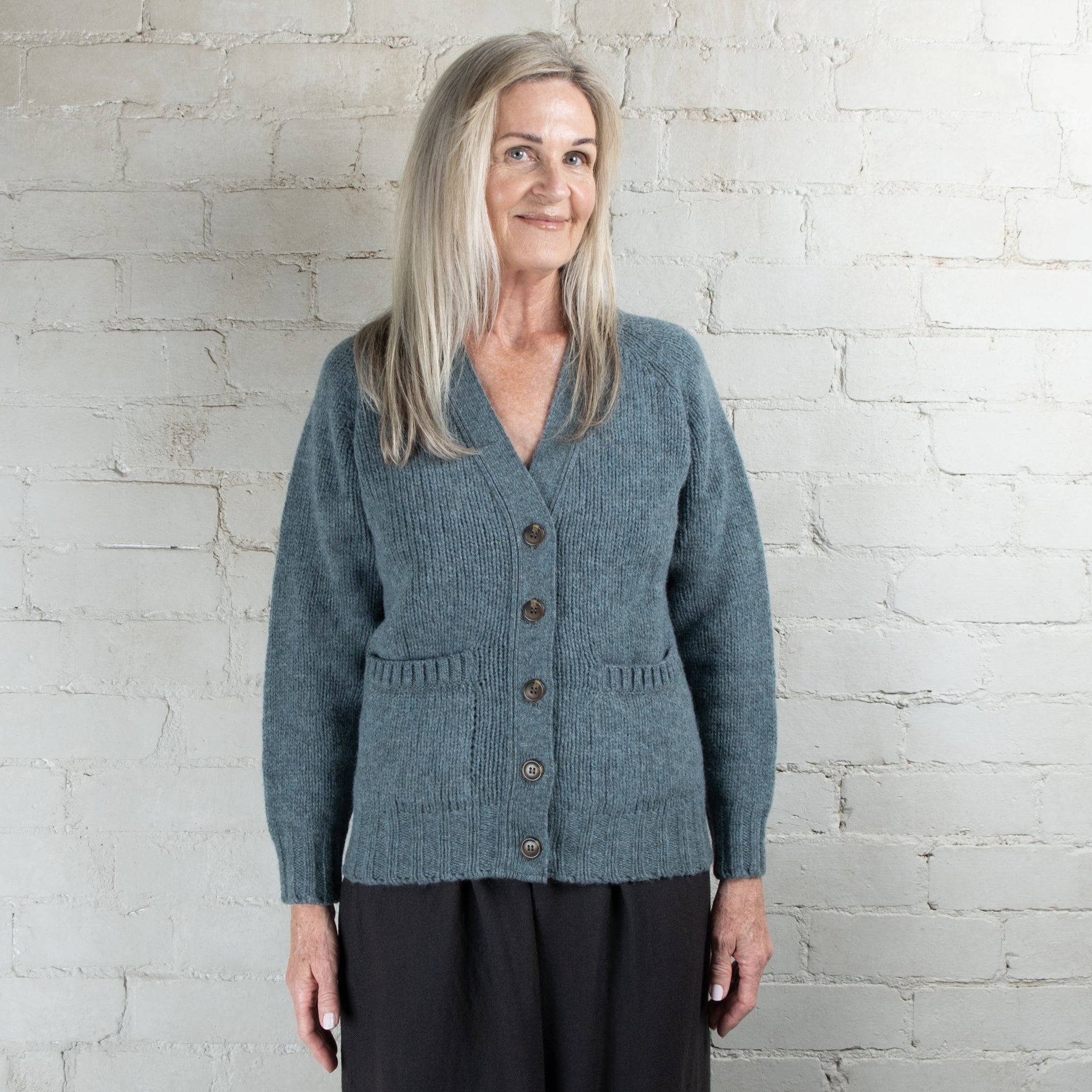 Harley of Scotland Verdigris Chunky Knit Wool Cardigan With Pockets