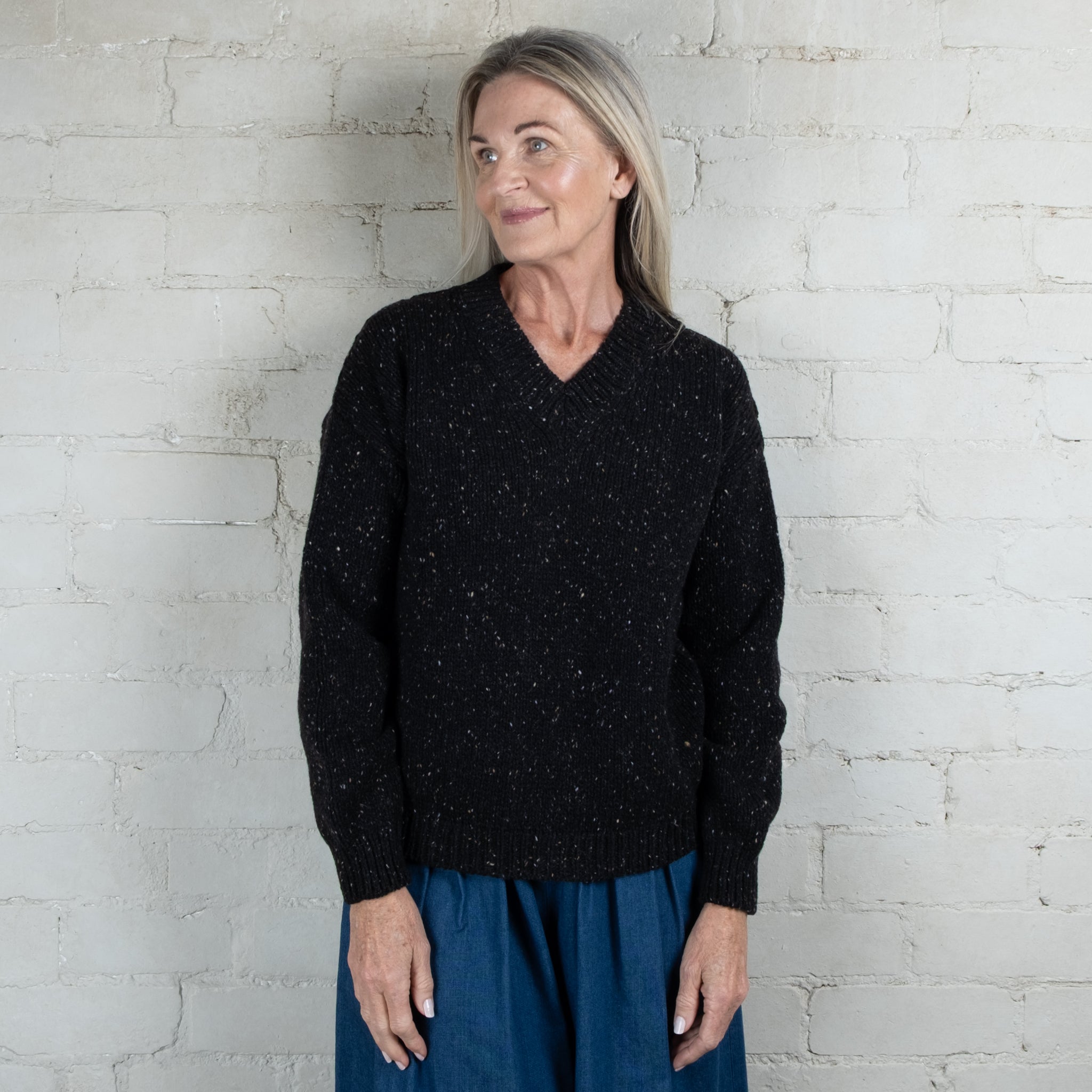Fisherman Out of Ireland Raven V Neck Sweater