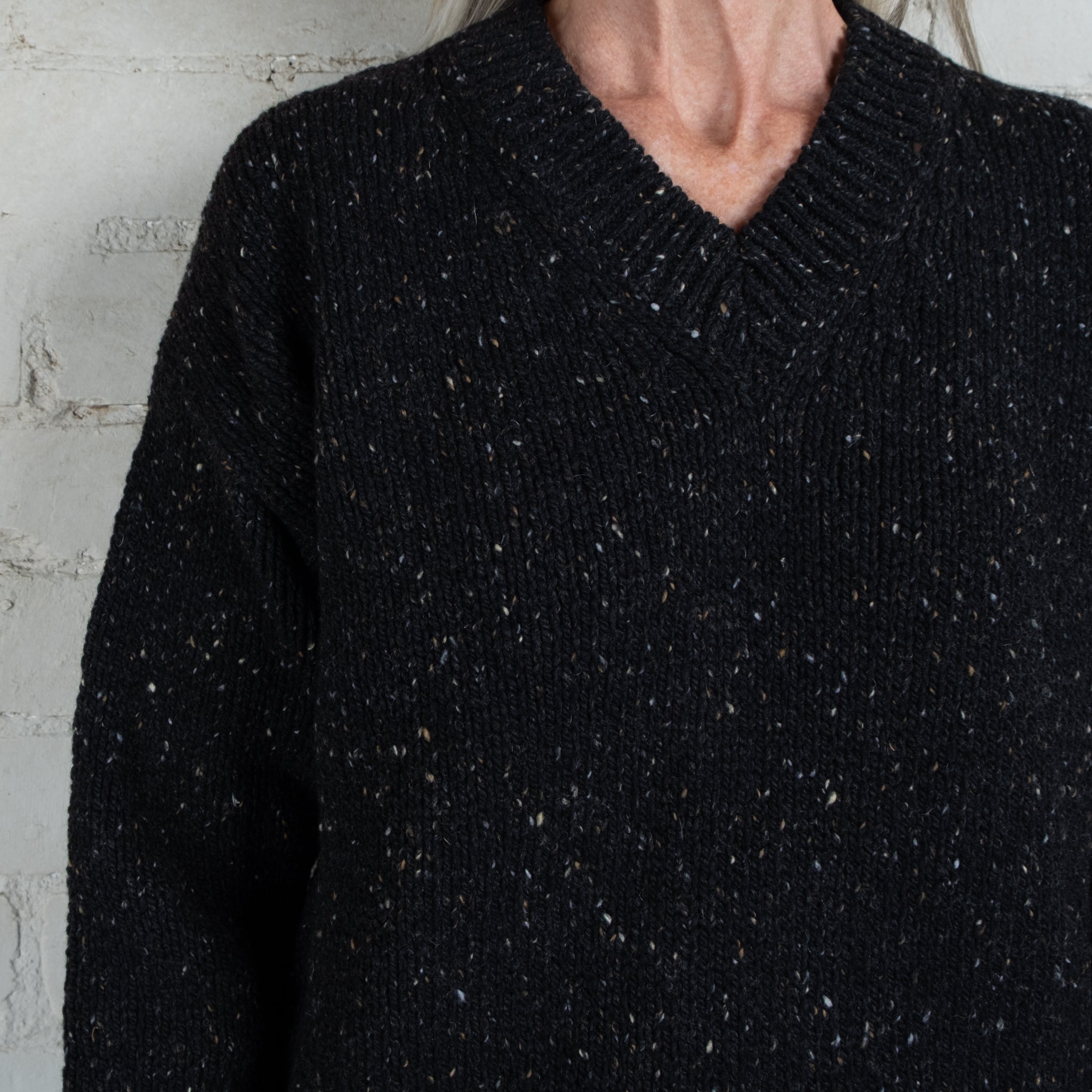 Fisherman Out of Ireland Raven V Neck Sweater