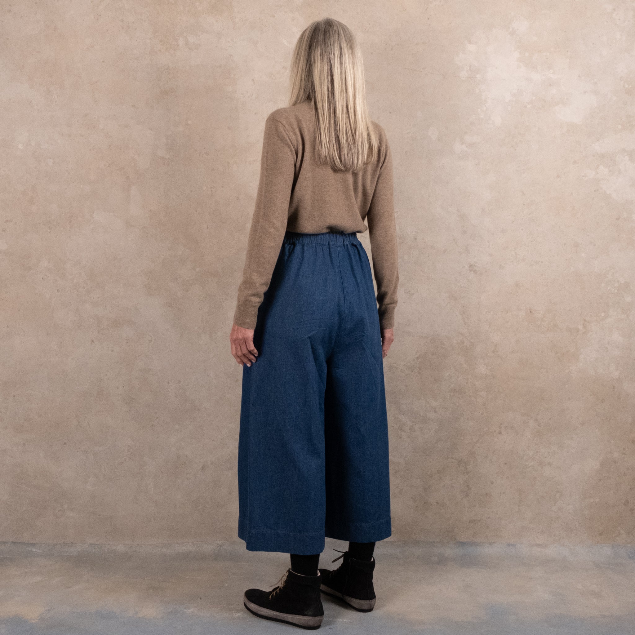 Manteau Noir Tabitha Japanese Indigo Denim Pants