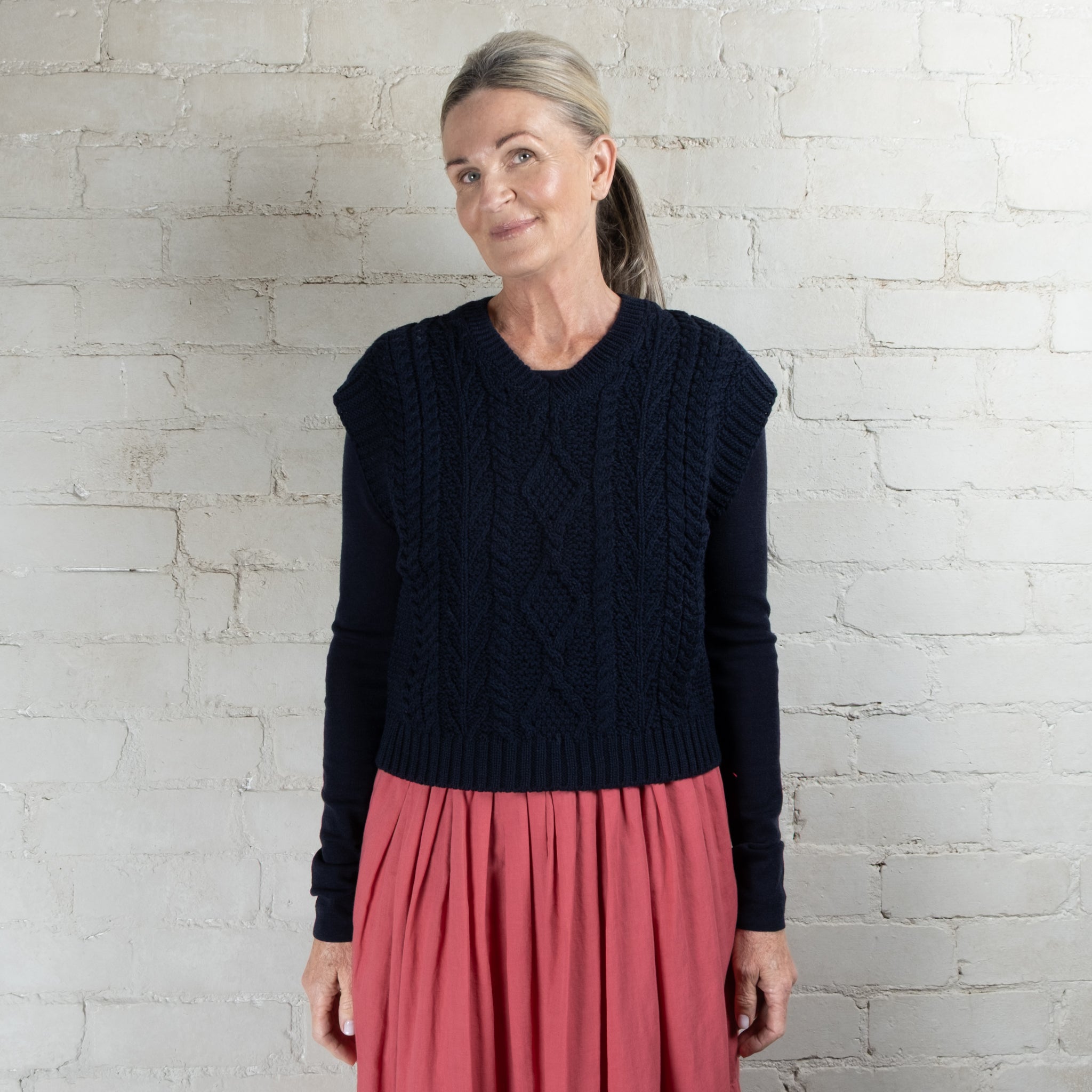 Aran Merino Wool Sweetpea V-Neck Diamond Vest
