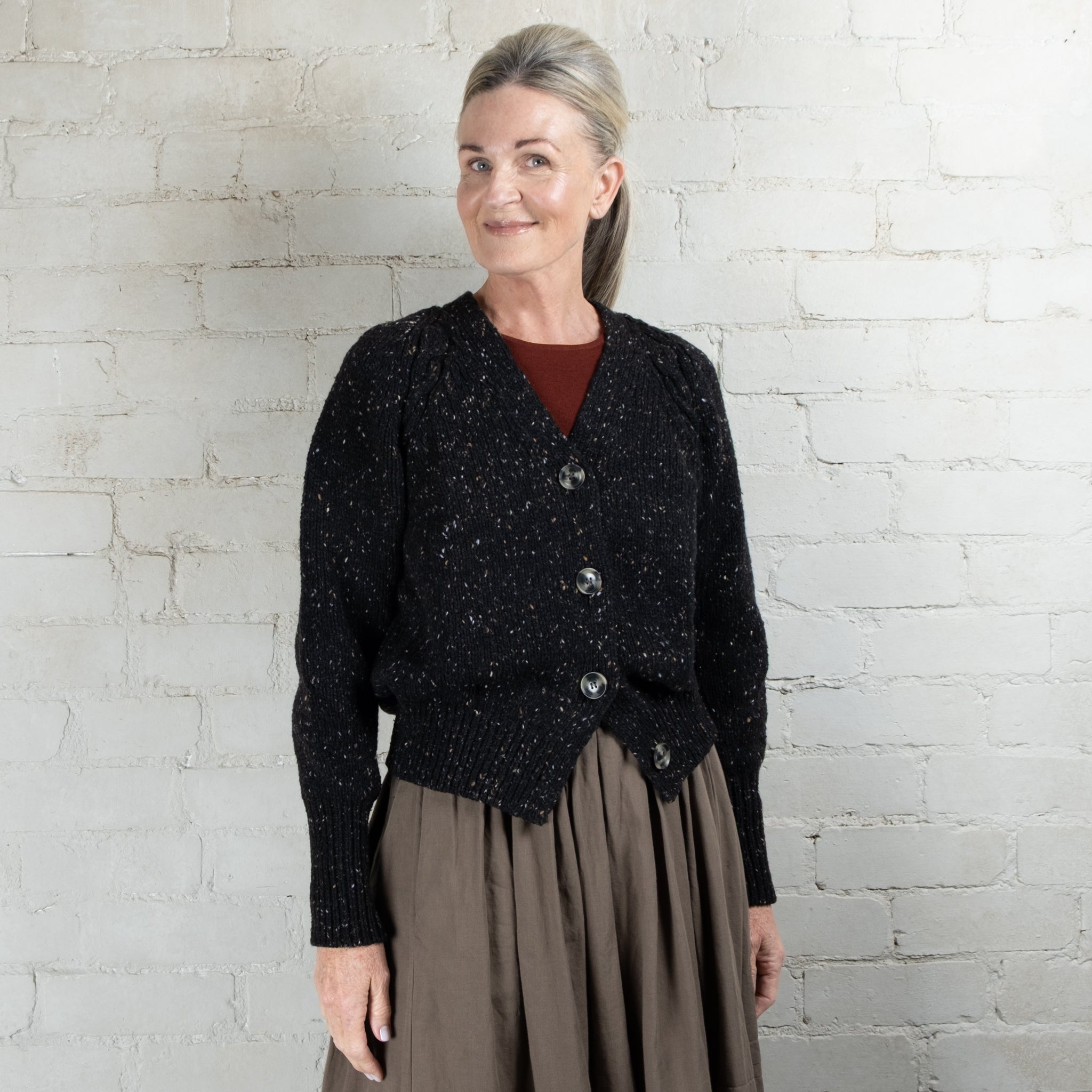 Fisherman Out of Ireland Slouchy Donegal Knit Raglan Cable Detail Cardi