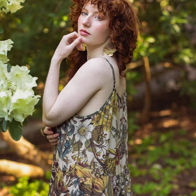 Market of Stars Love Grows Wild Bohéme Long Floral & Bees Maxi Slip Dress