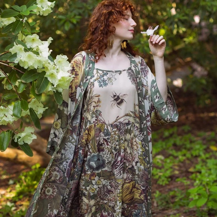 Market of Stars Love Grows Wild Bohéme Long Floral & Bees Maxi Slip Dress