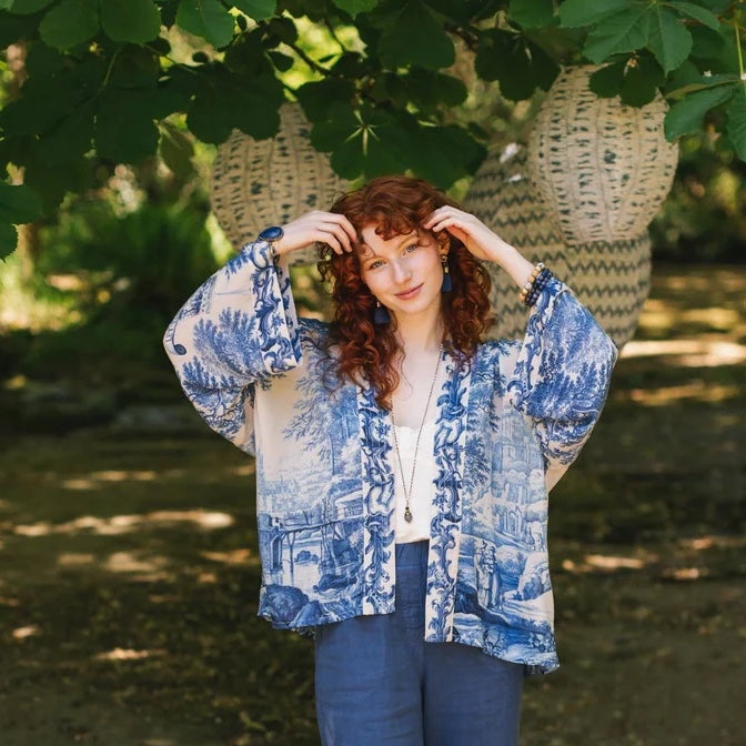 Market of Stars Let the Light Cropped Kimono Delft Print