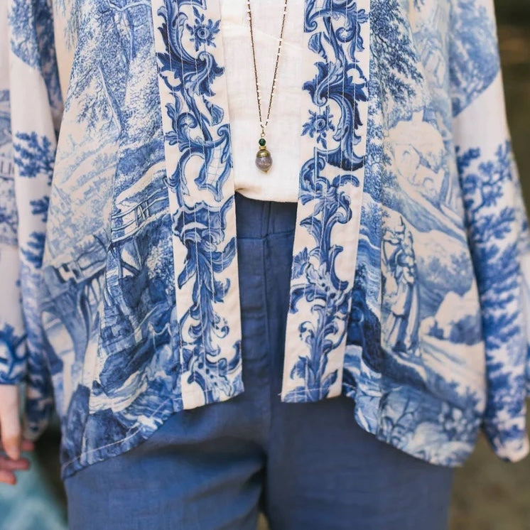 Market of Stars Let the Light Cropped Kimono Delft Print