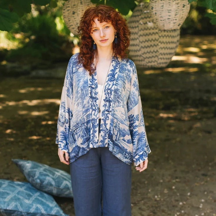 Market of Stars Let the Light Cropped Kimono Delft Print