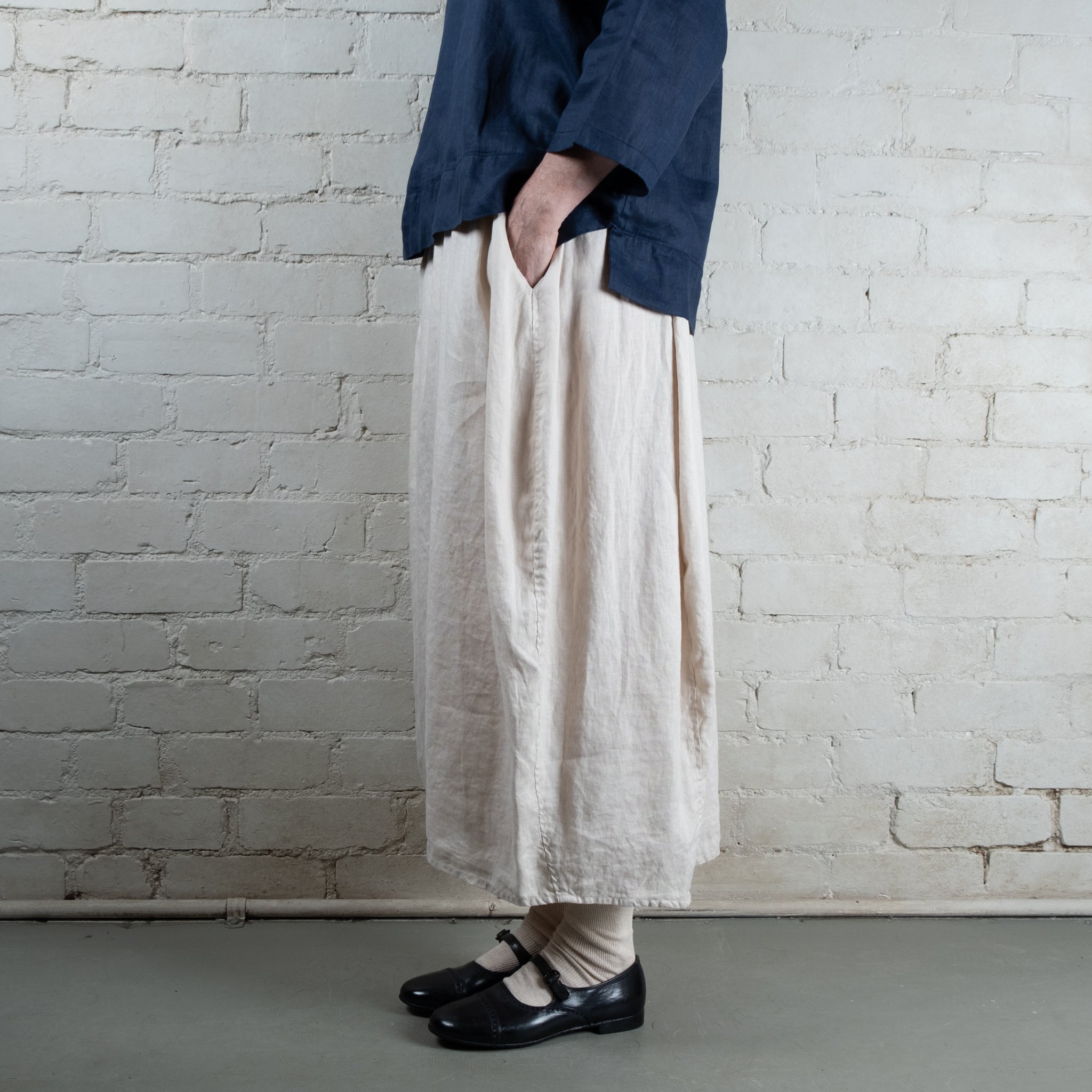 Lana Pull On Linen Almond Skirt