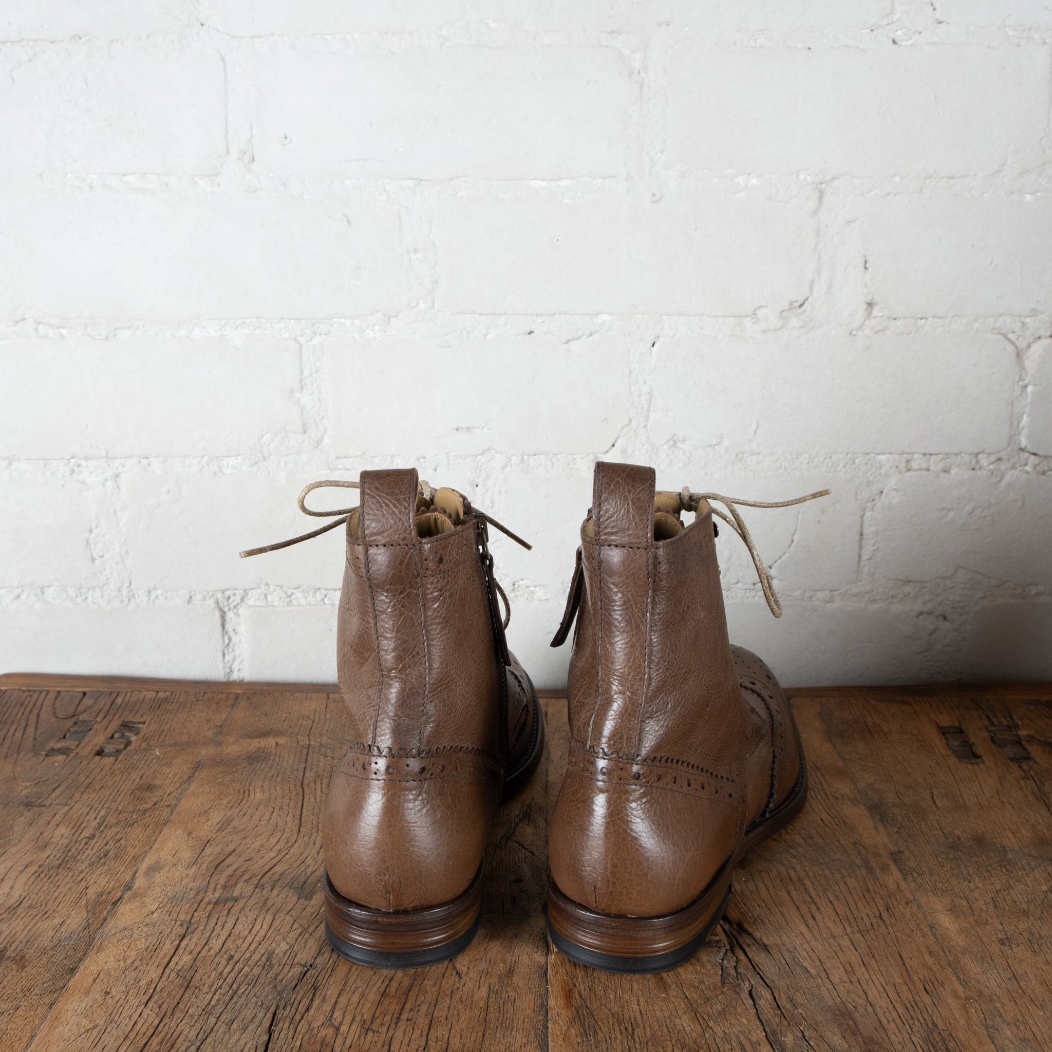 Victoria Varrasso Mouse Brown Harper Brogue Boots