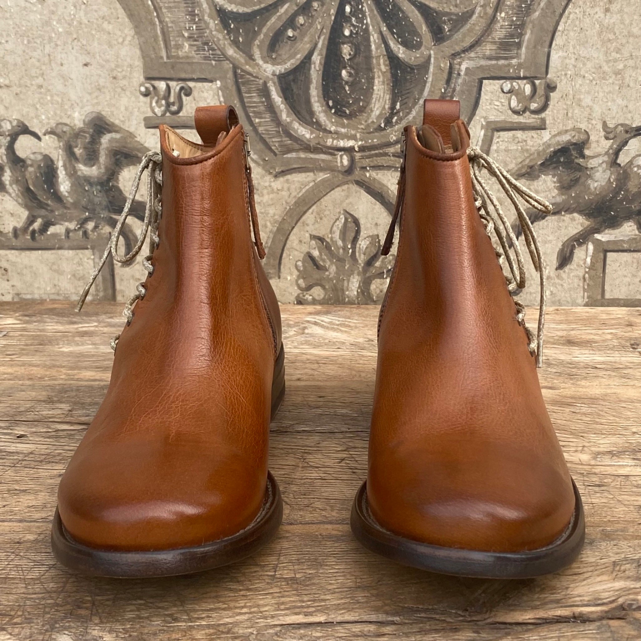 Victoria Varrasso Hamlet Leather Boots