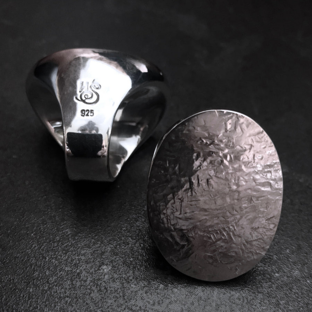 Hero Sisters Amalfi Flat Top Ring