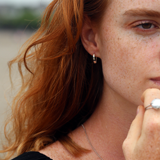 Pelé Silver Embrace Earrings